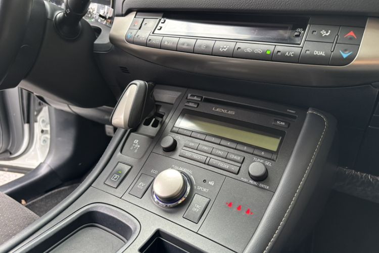 Used Lexus CT 2017 CT200h Elite Edition Solid Color China V Standard