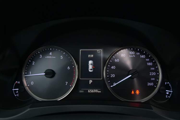 Used Lexus IS 2017 300 Leading Edition