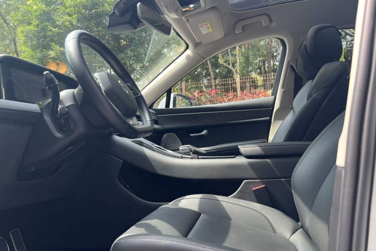 Used Hima AITO M5 2022 Range-Extended Rear-Drive Standard Version