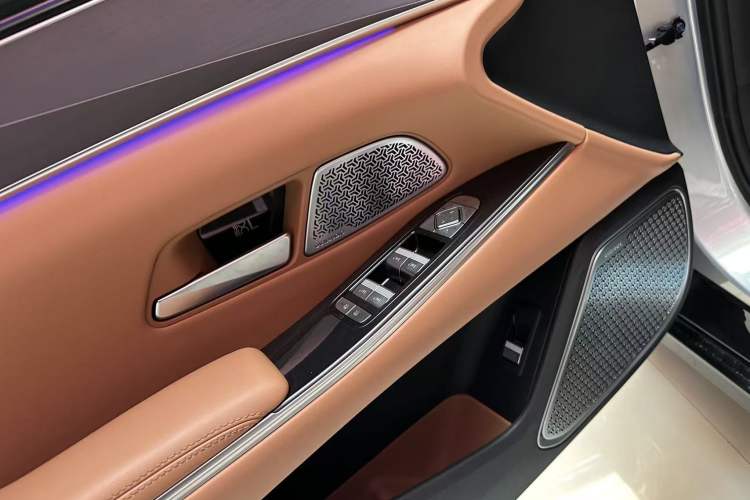 Used BYD Han L 2025 EV 701 km LiDAR Flagship Edition