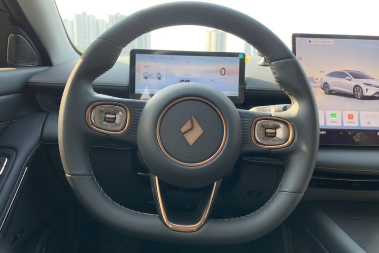 Used Baojun Enjoy 2025 Plug-in Hybrid 140km Standard Version