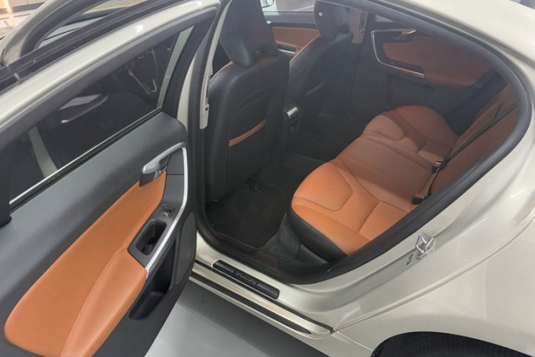 Used Volvo S60 2016 S60L T4 Zhiyuan Edition