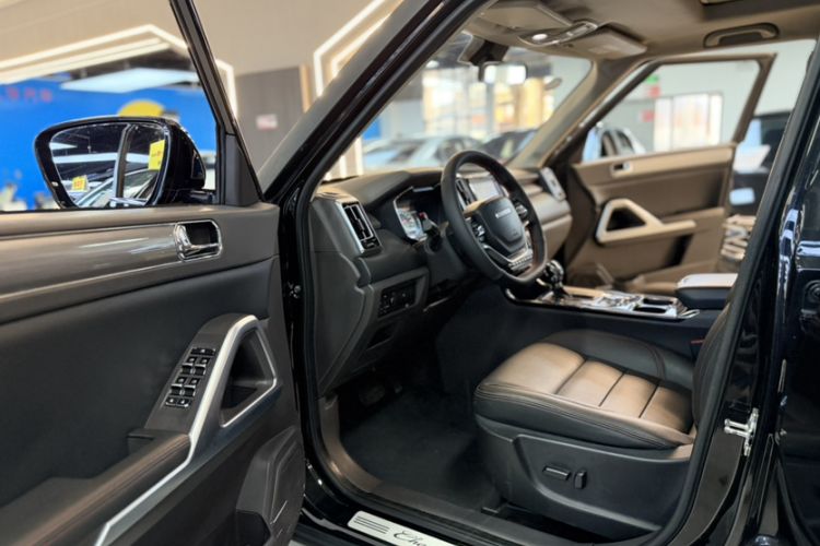 Used BAIC Changhe Q7 2018 1.5T CVT Elite Model Interior 2