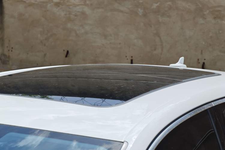 Used Audi A4L 2019 40 TFSI Ambition China VI Roof