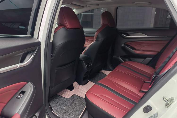 Used CHANGAN Eado 2021 PLUS Blue Whale NE 1.4T GDI DCT Prestige Model