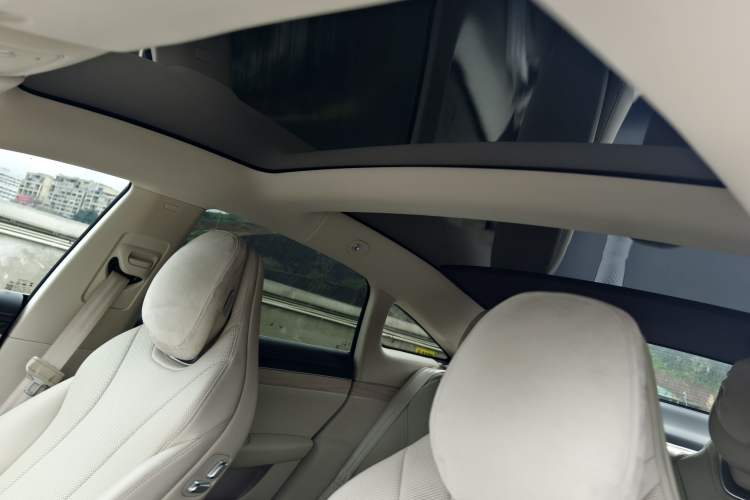 Used Hima Luxeed S7 2024 Pro Rear-Drive Long-Range Version Headliner