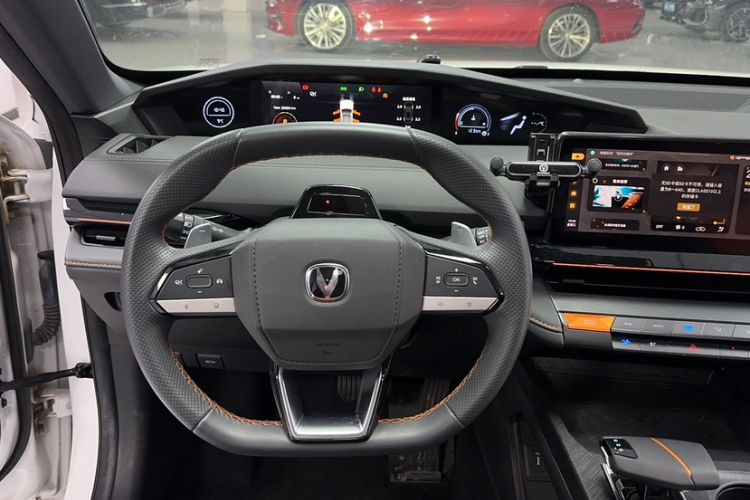 Used CHANGAN UNI-V 2022 1.5T Prestige Version Steering Wheel