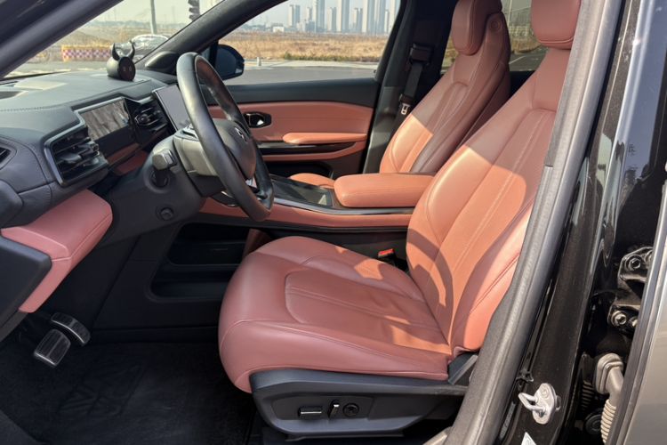 Used Nio EC6 2020 475 km Signature Edition