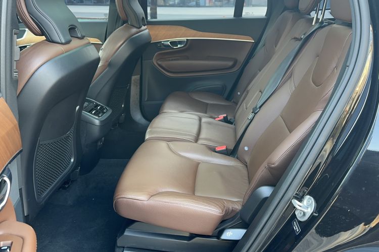 Used Volvo XC90 2023 B5 SmartDrive Luxury Edition 5 Seats