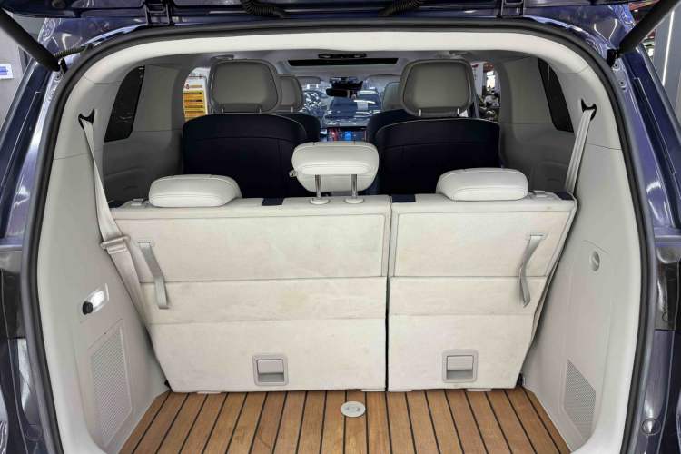 Used Roewe iMAX8 2021 400TGI Supreme Series Prestige Edition