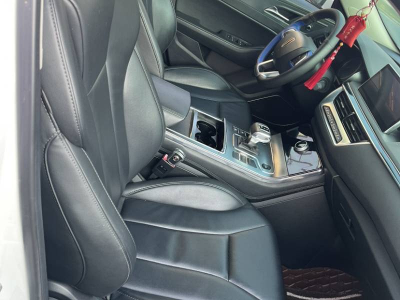 Used Hongqi H5 2020 1.8T Automatic ZhiLian QiYun Edition — 11
