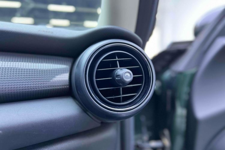 Used MINI MINI 2016 1.5T COOPER Avant-Garde