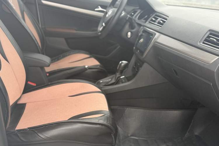 Used Volkswagen Lavida 2019 Lavida Start 1.5L Automatic Comfort Edition China VI Standard