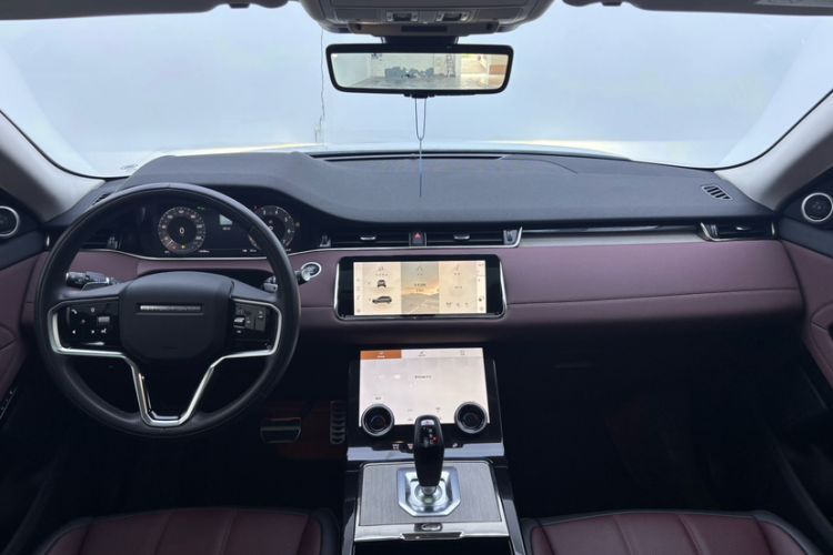 Used Land Rover Range Rover Evoque 2023 Aurora L 249 PS Luxury Edition
