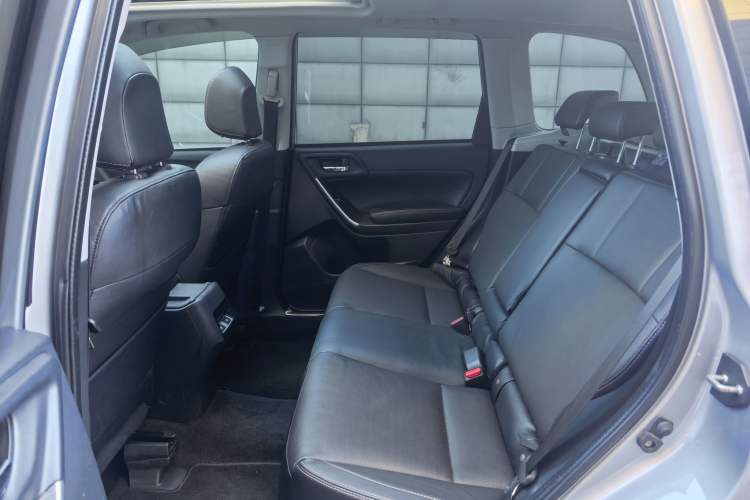 Used Subaru Forester 2016 2.5i Luxury Navigation Edition
