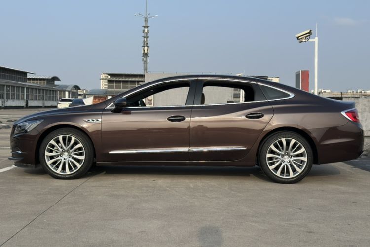 Used Buick LaCrosse 2018 28T Luxury Model