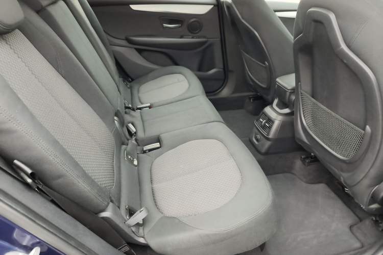 Used BMW 2 Series Gran Tourer 2015 218i Leading Model Interior 1