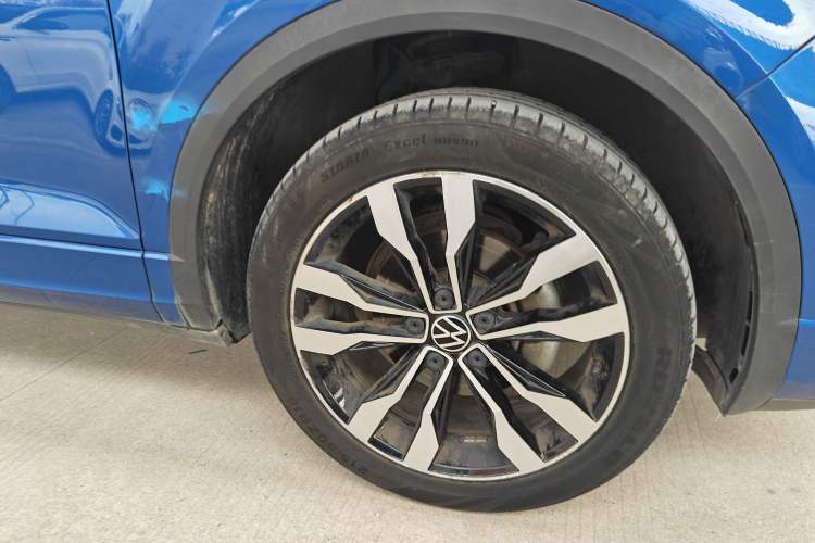 Used Volkswagen T-ROC 2021 280TSI DSG Two-Wheel Drive R-Line Pro Connected Version Exterior 1
