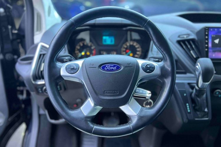 Used Ford Tourneo Custom 2020 2.0T Automatic Elite Edition China VI Standard
