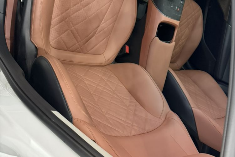 Used Changan Eado 2025 Blue Whale 1.5T 500Bar Flagship Model