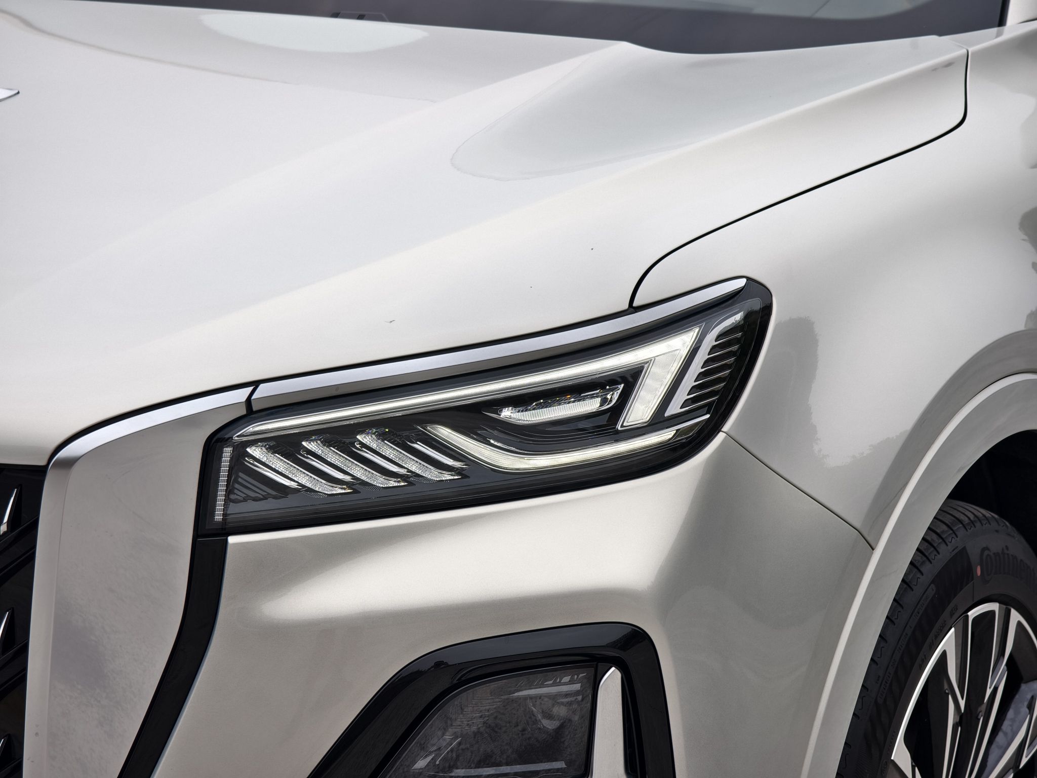 Hongqi HS5 2023 2.0T Four-Wheel Drive Flagship Pro Edition - Chinese Trim Ling — снимка 8
