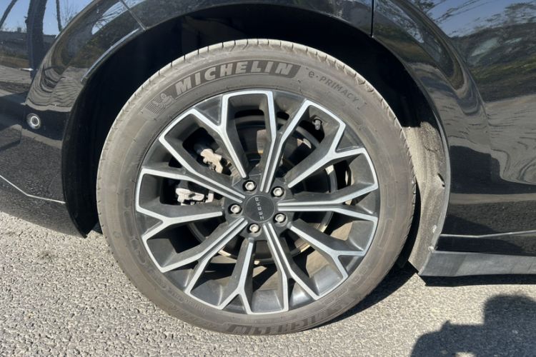 Used Zeekr 007 2024 Rear-Drive Version 100 kWh
