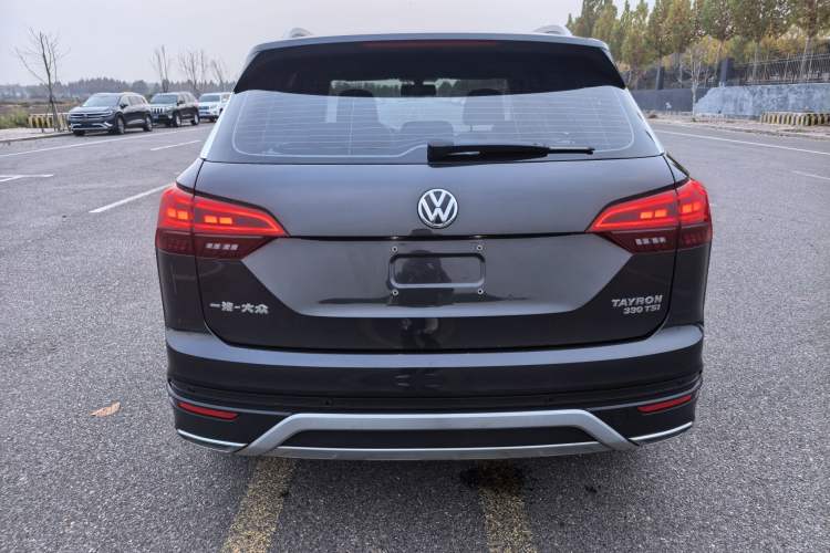 Used Volkswagen Tayron 2019 330TSI Two-Wheel-Drive Luxury Version China V Emission Standard
