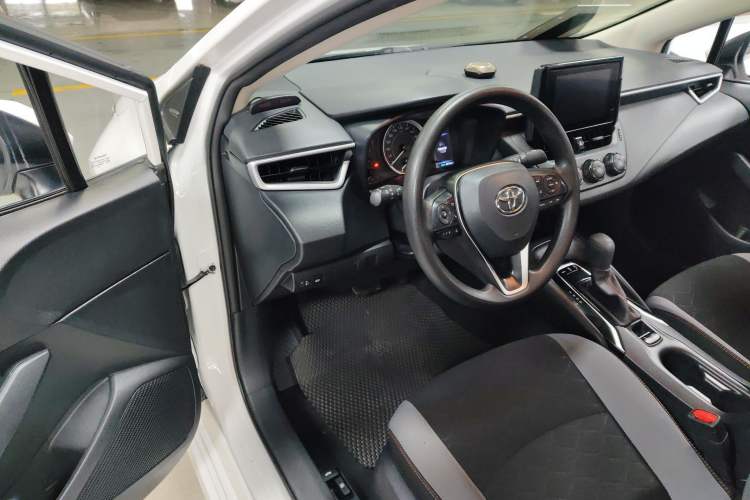 Used Toyota Corolla 2022 1.2T S-CVT Pioneer PLUS Edition Audio And AC Panel