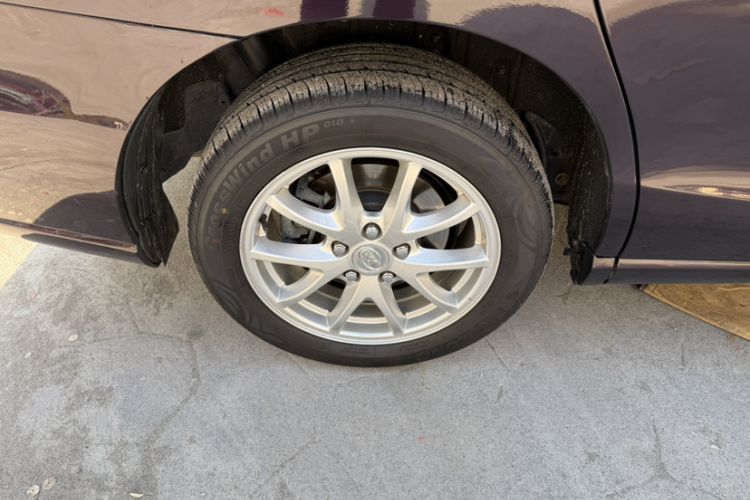 Used BYD M6 2015 2.4L Automatic Luxury Model
