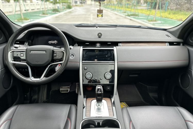 Used Land Rover Discovery Sport 2022 Revised Version 249 PS R-Dynamic S Performance Edition 5 Seats