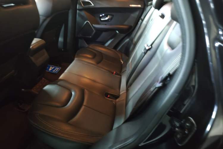 Used Land X7 2016 2.0T Panoramic Prestige Edition