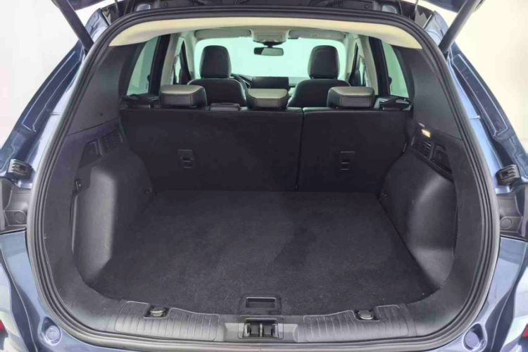 Used Ford Escape 2020 EcoBoost 245 Four-Wheel Drive Luxury Edition Exterior 8