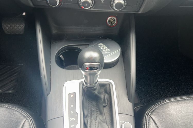 Used Audi A3 2016 Sportback 35 TFSI Ambition Gear Lever