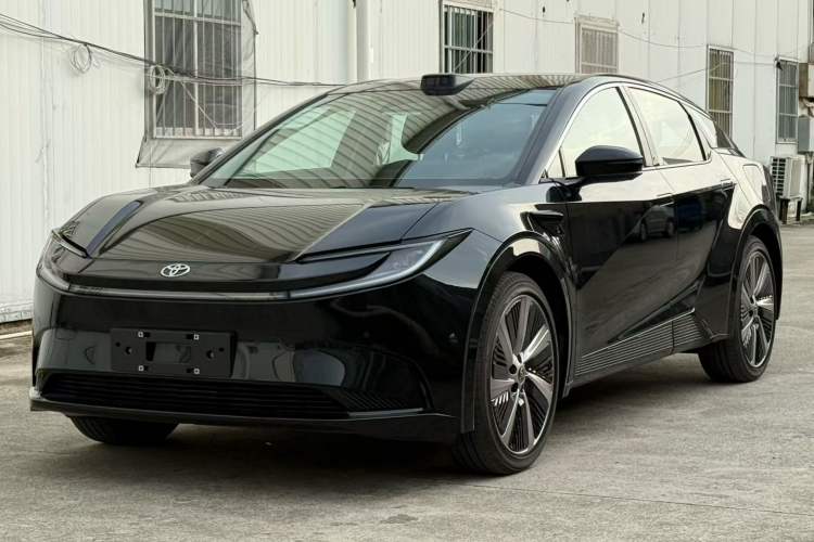 Used Toyota bZ5 2025 Model 550 PRO Smart Driving Edition