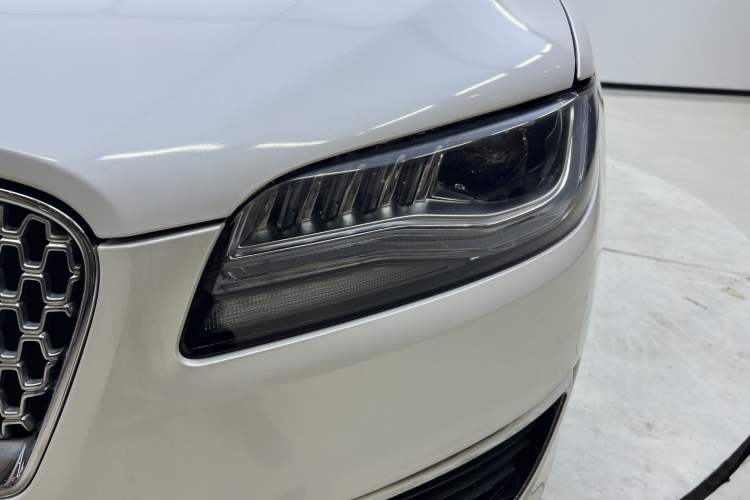 Used Lincoln MKZ 2020 2.0T Deluxe Edition
