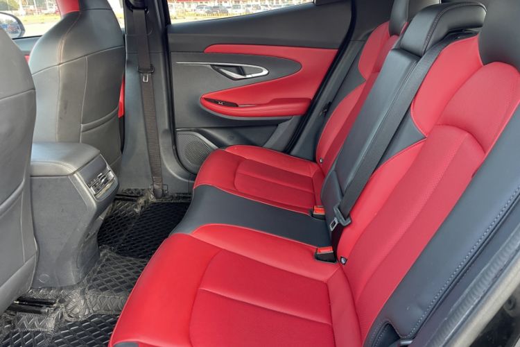 Used CHANGAN UNI-T 2020 1.5T Prestige Version
