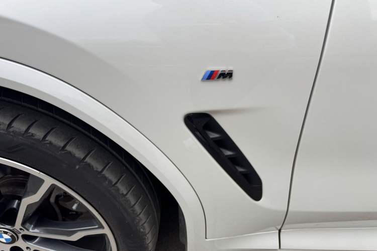 Used BMW X3 2023 xDrive30i Leading Model M Night Edition Package Exterior 10