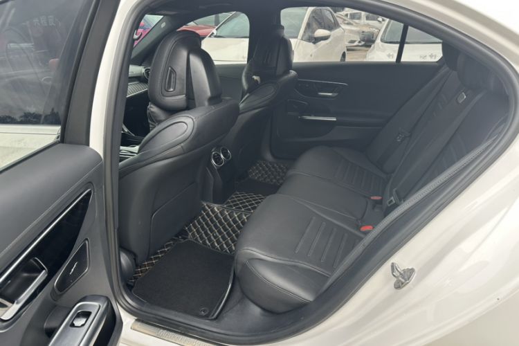 Used Mercedes-Benz C-Class 2023 C 200 L Sport Edition Interior 5