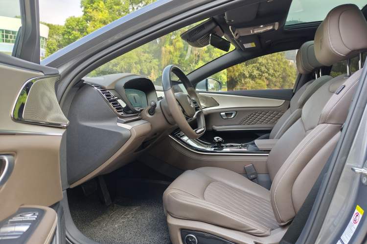 Used BYD Han 2023 EV Champion Edition 506KM Front-Wheel-Drive Premium Model
