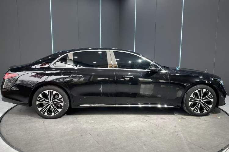 Used Mercedes-Benz E-Class New Energy 2024 E 350 e L Plug-in Hybrid Sedan