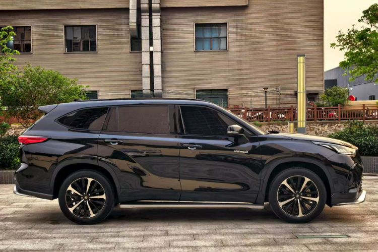 Used Toyota Crown Kluger 2022 2.5L HEV Four-Wheel Drive Premium Edition Exterior 2