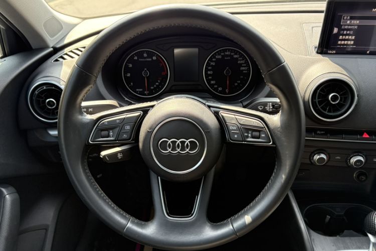 Used Audi A3 2020 Restyled Sportback 35 TFSI Entry-Level China VI Emission Standard