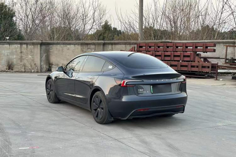 Used Tesla Model 3 2025 Rear-Wheel-Drive Version