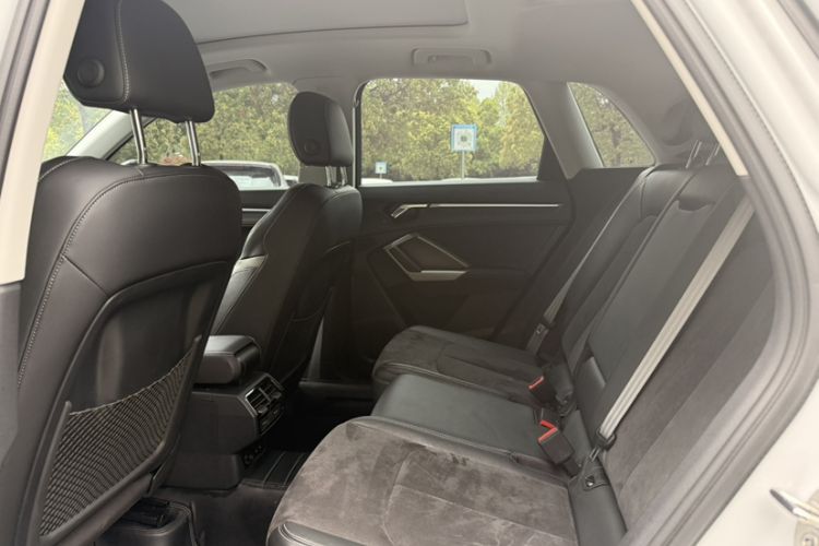 Used Audi Q3 2021 40 TFSI Fashion Dynamic Model