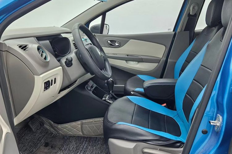 Used Renault Captur 2015 1.2T Automatic Standard Edition