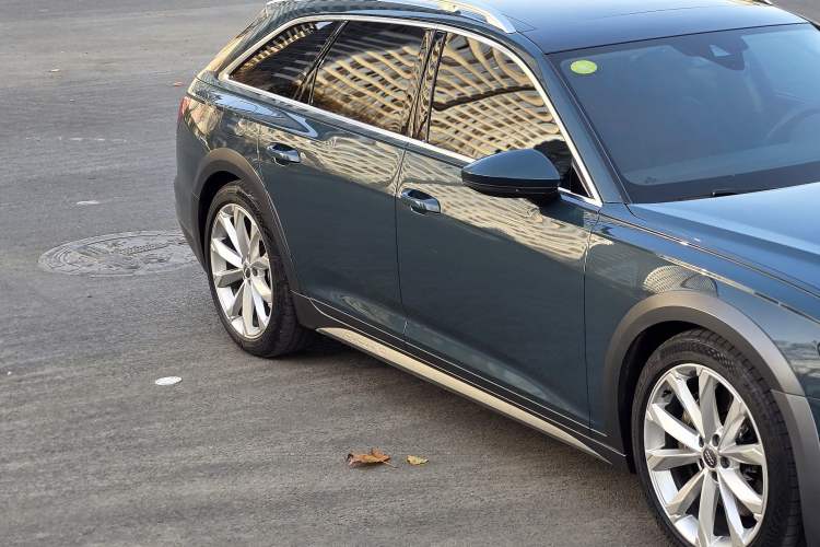 Used Audi A6 2020 allroad quattro Explorer 55 TFSI Prestige Off-Road Model