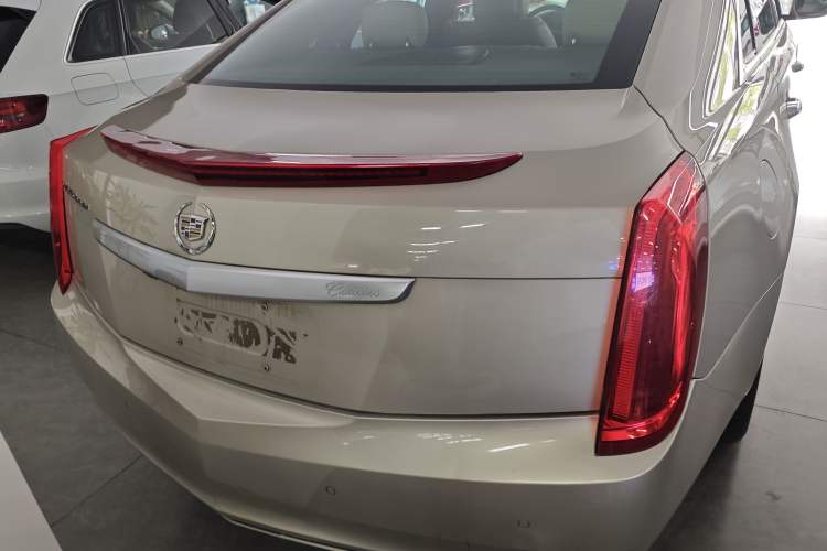 Used Cadillac XTS 2014 28T Comfort Version

