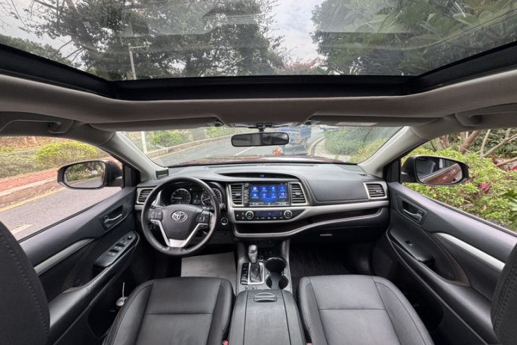 Used Toyota Highlander 2015 2.0T Four-Wheel Drive Luxury Edition 7-Seater