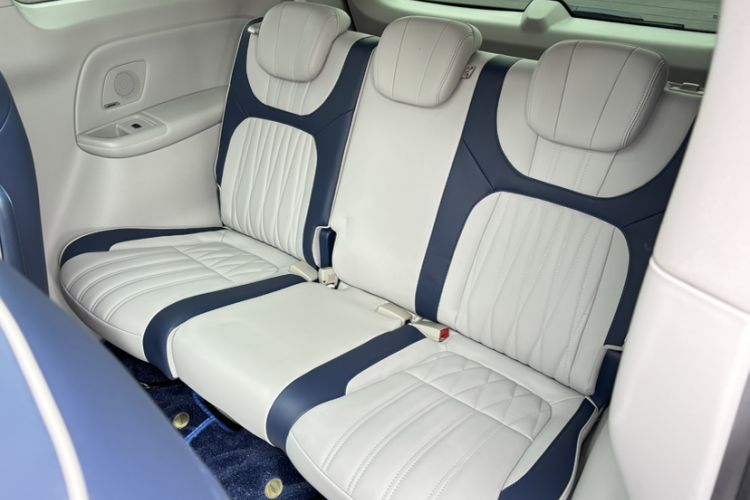 Used Roewe iMAX8 2022 400TGI Prestige Edition
