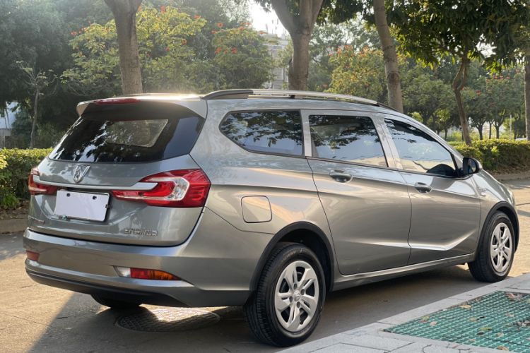 Used Baojun 310W 2017 1.5L Manual Comfort Version China V